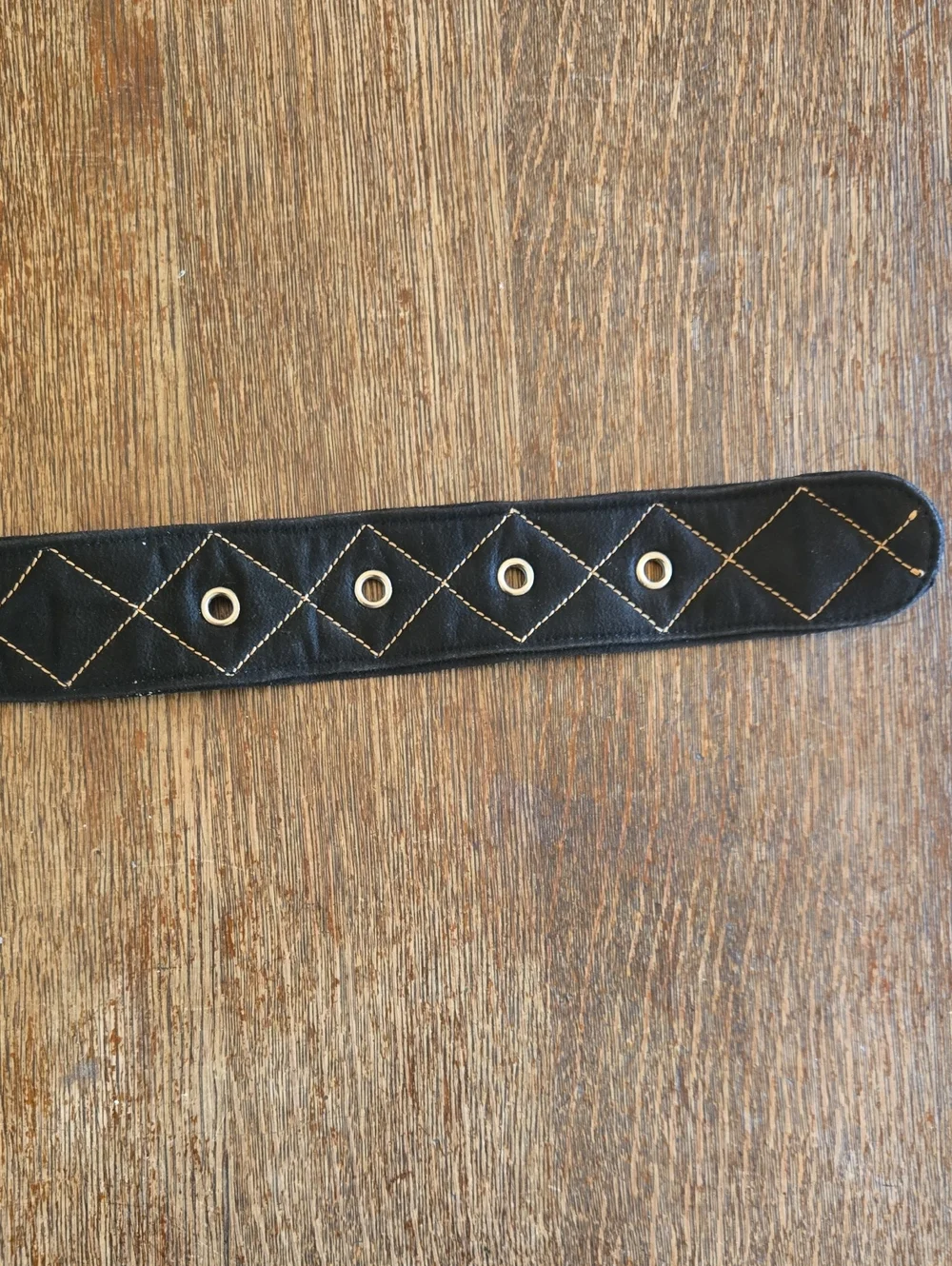 Equine Couture Women's Diamond Quilted Suede-Like Belt, Chocolate Brown,  Size M